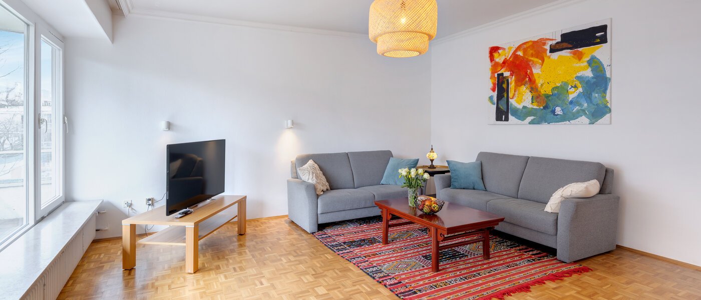 Wohnung München Schwabing (rechts der Leopoldstraße) 02 Wohnzimmer 14781