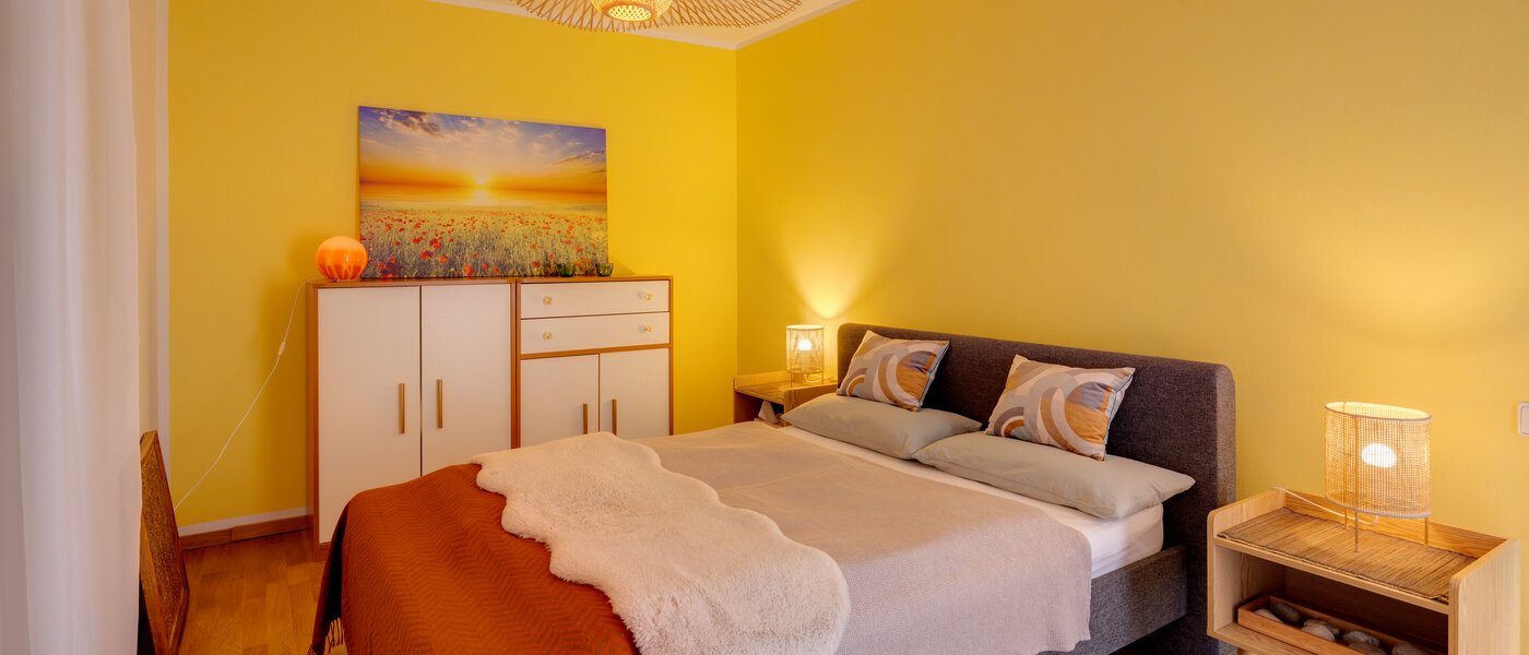 Wohnung München Obermenzing 02 1. Schlafzimmer 14782