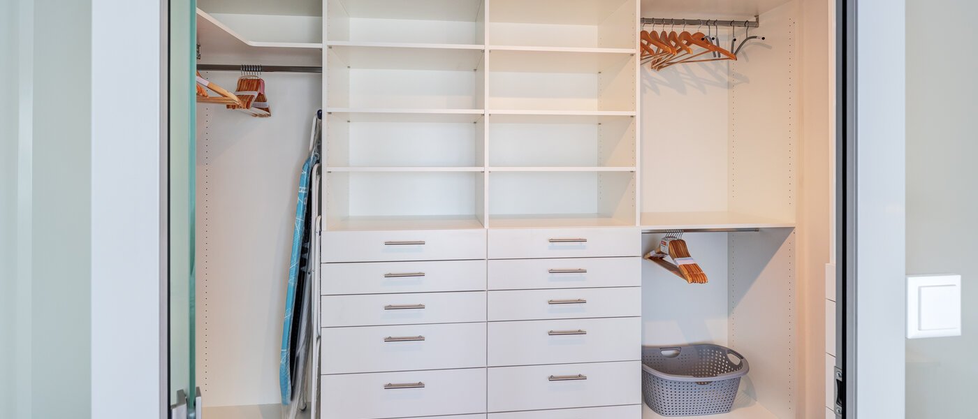 Maisonette-Galerie Wohnung München Maxvorstadt 02 Begehbarer Schrank 14785