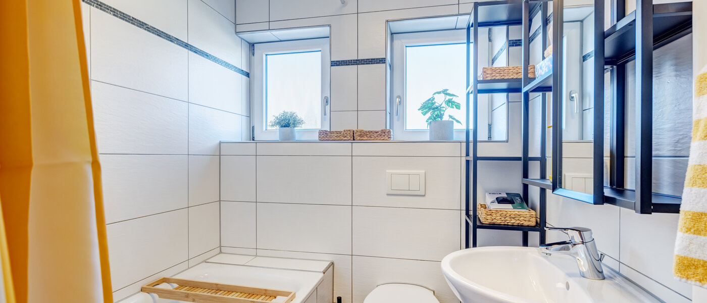 Wohnung Emmering Fürstenfeldbruck 02 Badezimmer 14789