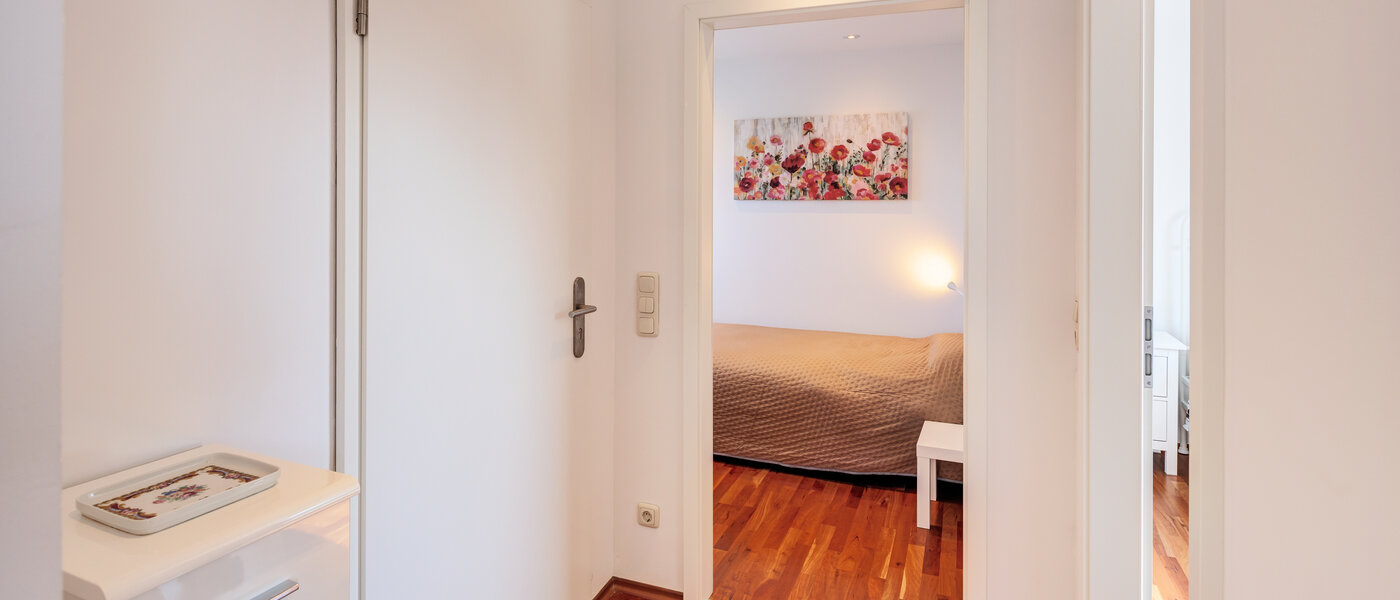 Dachgeschosswohnung München Trudering 01 Flur/Gang 14792