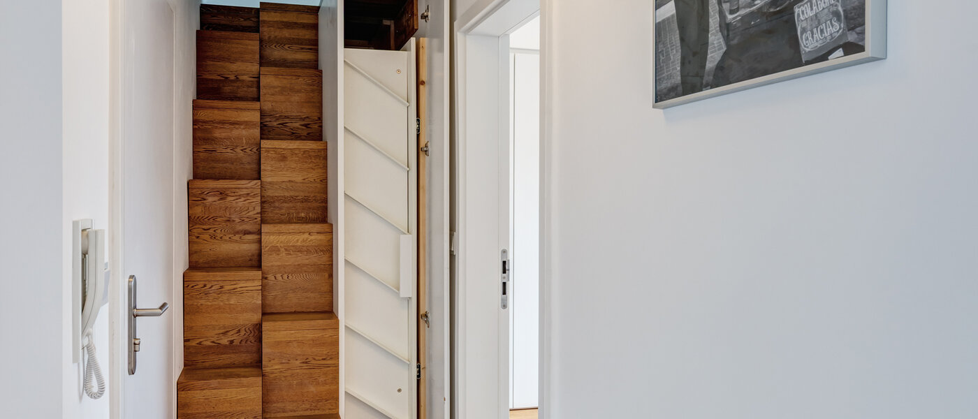 Dachterrassenwohnung München Moosach 01 Flur/Gang 14797