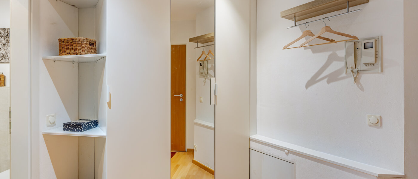 Wohnung München Bogenhausen 02 Flur/Gang 14798