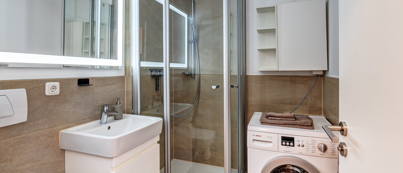 Wohnung München Schwabing-West 01 Badezimmer 14800