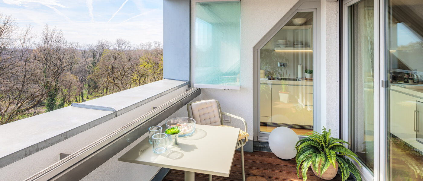 Dachgeschosswohnung München Ludwigsvorstadt 03 1. Loggia 14803