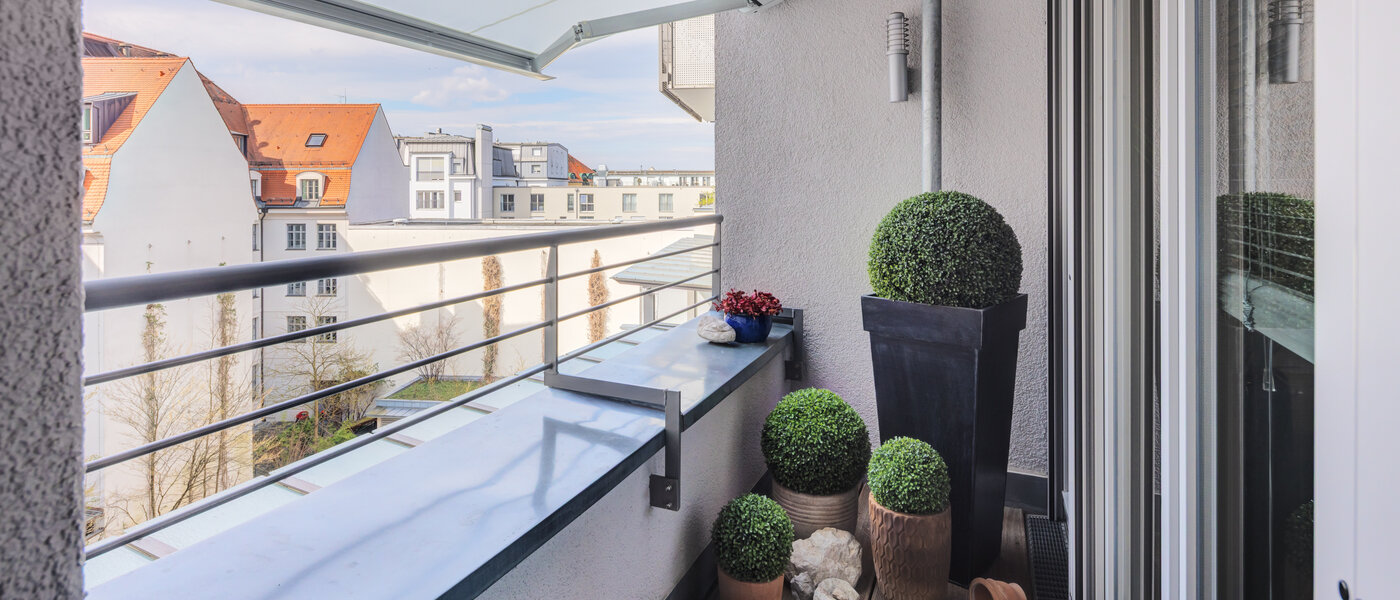 Dachgeschosswohnung München Ludwigsvorstadt 02 2. Loggia 14803