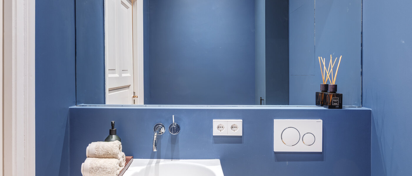 Wohnung München Altbogenhausen 01 Gäste-WC 14814