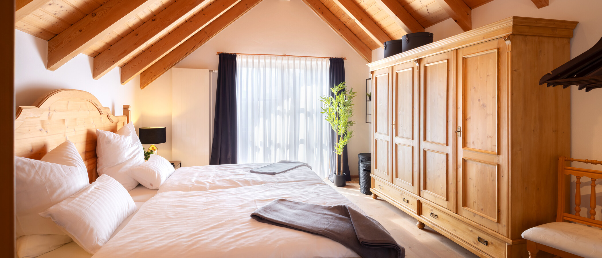 Einfamilienhaus München Obersendling 01 1. Schlafzimmer 14826