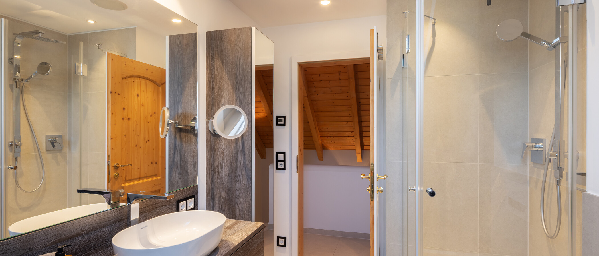 Einfamilienhaus München Obersendling 03 1. Badezimmer 14826