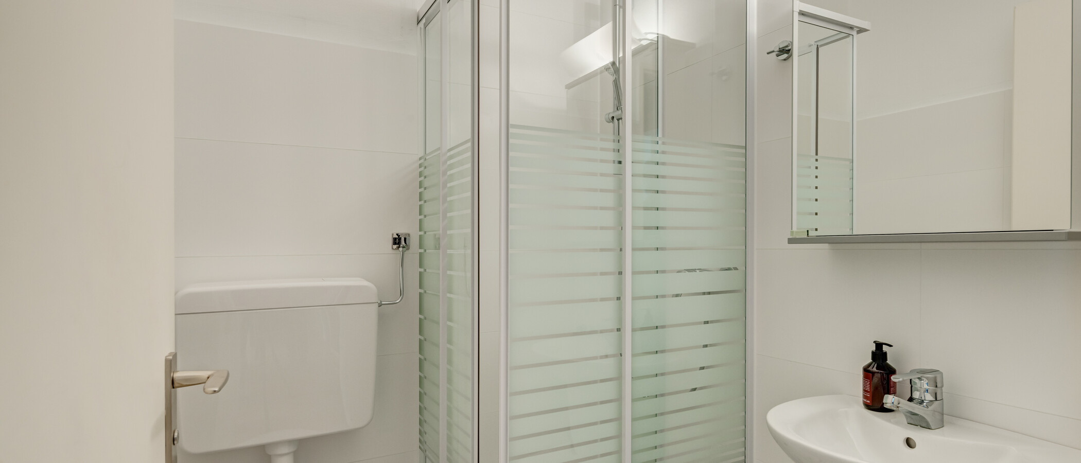 Wohnung München Mittersendling 01 2. Badezimmer 14827