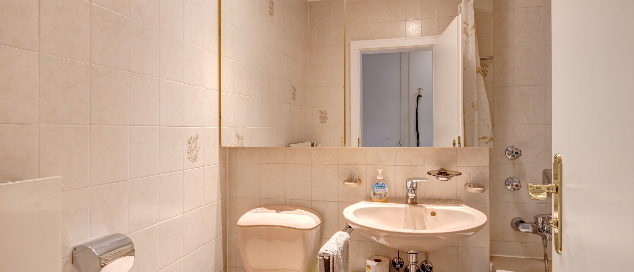 Apartment München Nymphenburg 01 Badezimmer 14834