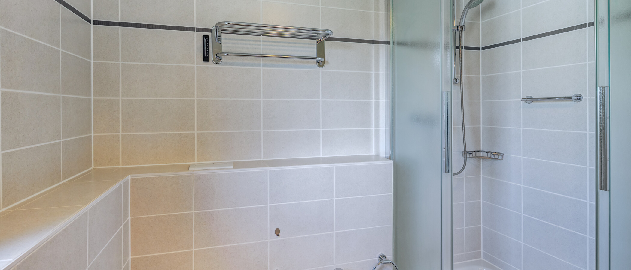 Wohnung München Oberföhring 03 1. Badezimmer 14848
