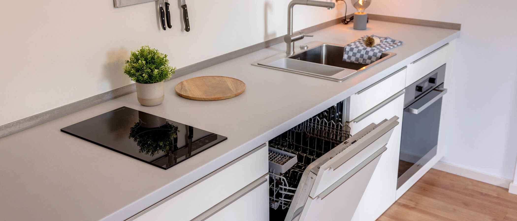 Dachgeschosswohnung München Daglfing 03 Küche 14852