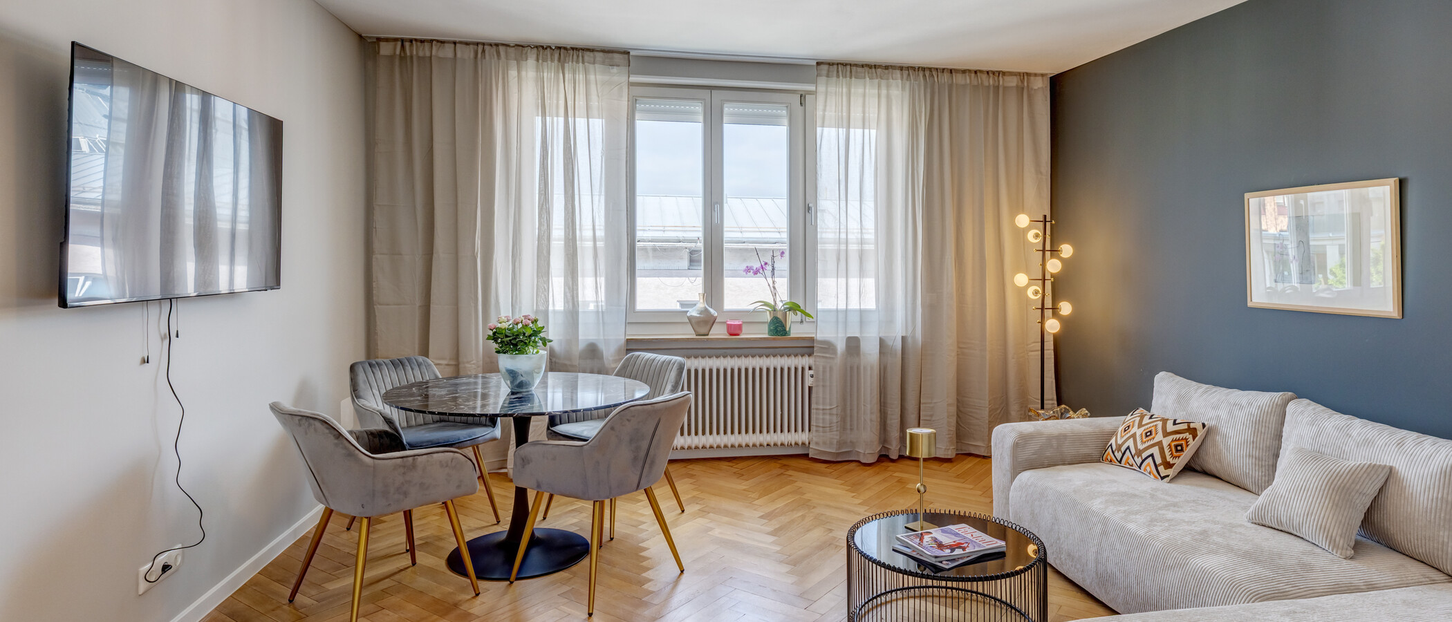 Wohnung München Maxvorstadt - Universitätsviertel 02 Wohnzimmer 14853
