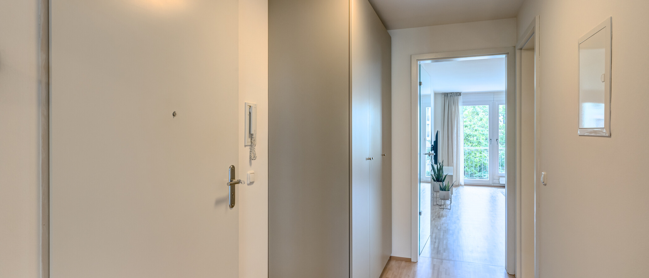 Wohnung München Glockenbachviertel 01 Flur/Gang 14855