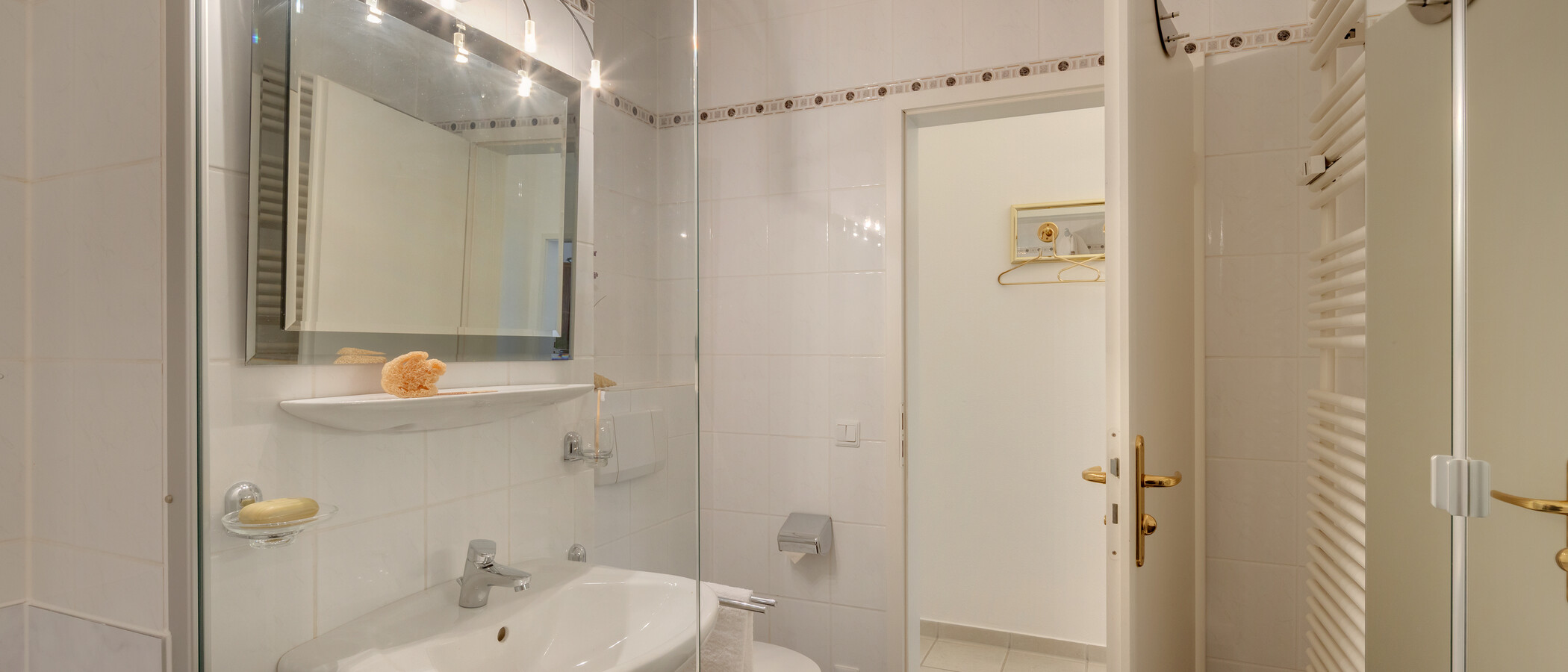 Wohnung München Harlaching 02 Badezimmer 14861