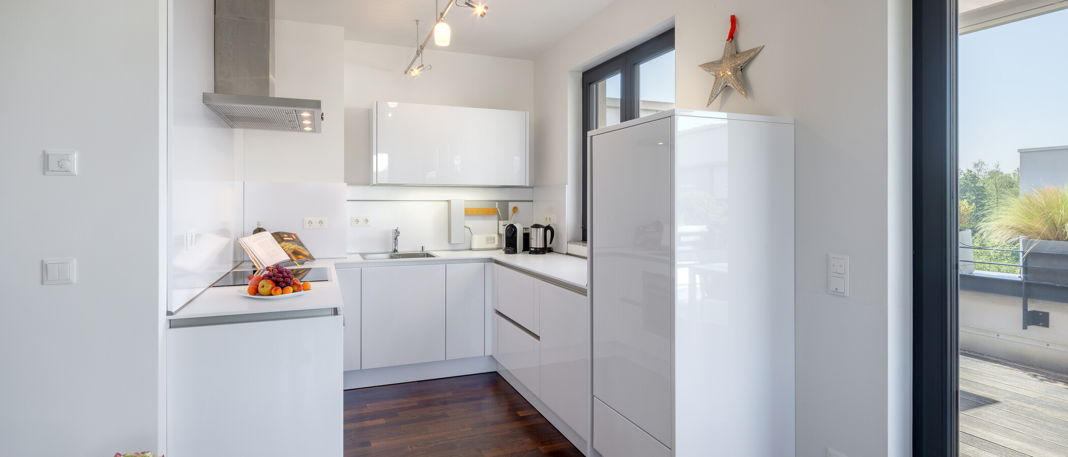 Dachterrassenwohnung München Altbogenhausen 02 Küche 14872