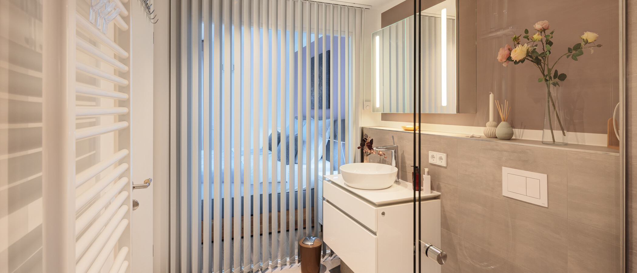Dachterrassenwohnung München Sendling 01 Badezimmer 14873