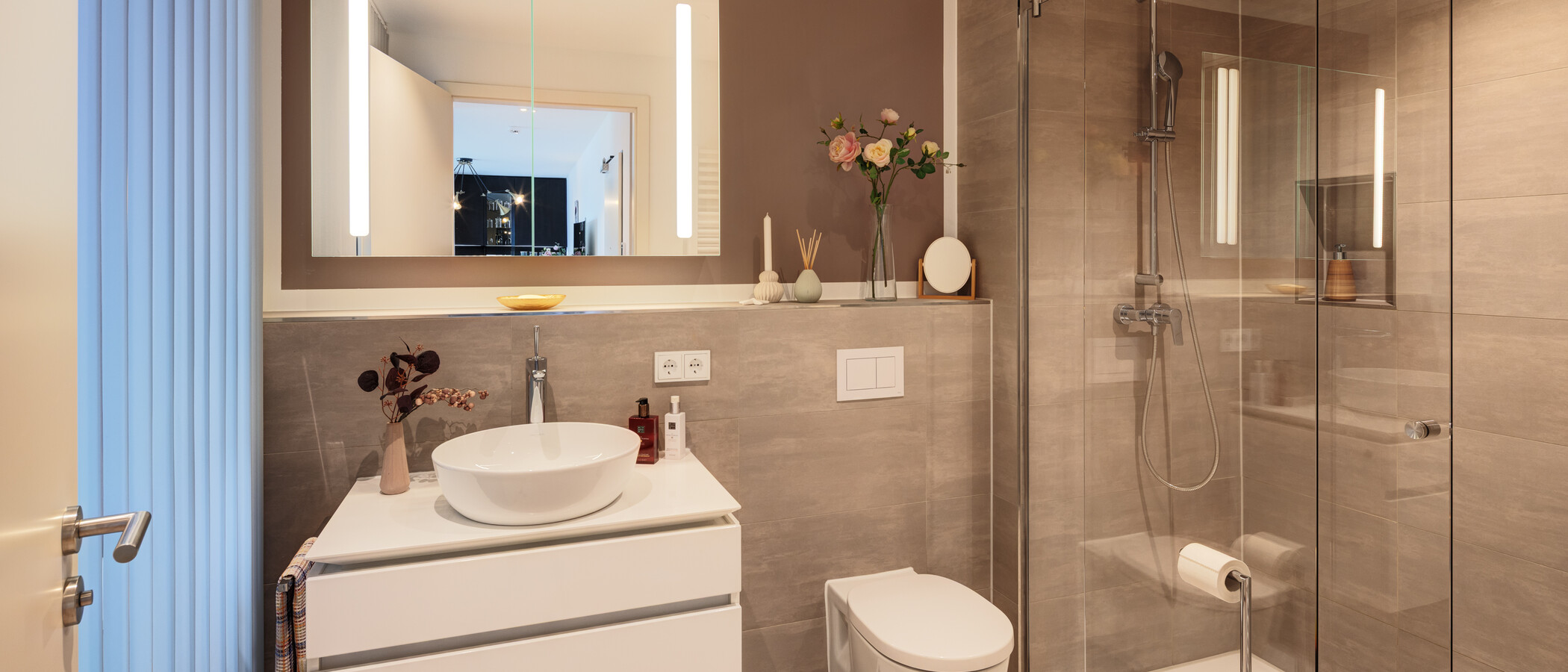 Dachterrassenwohnung München Sendling 02 Badezimmer 14873