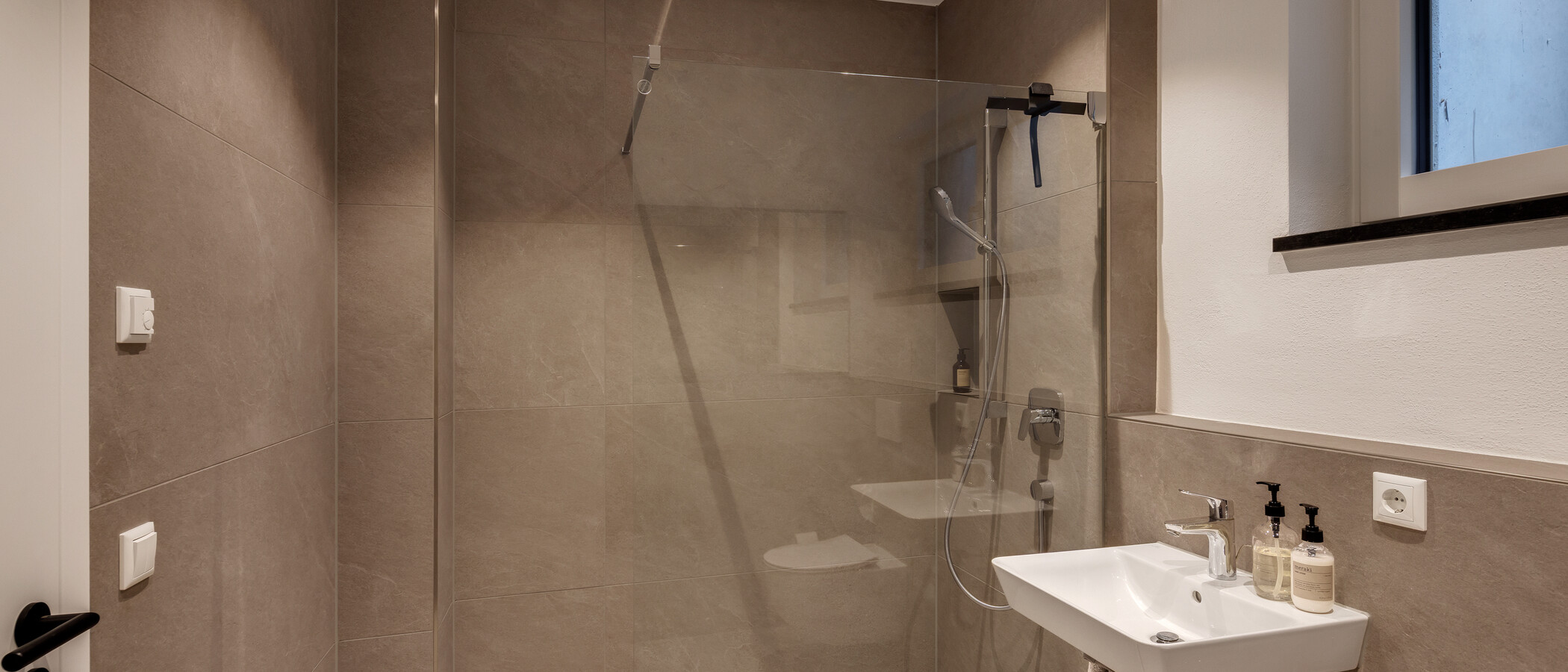 Wohnung Wörthsee 02 2. Badezimmer 14878