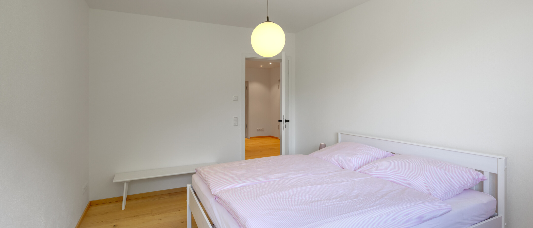 Wohnung Wörthsee 02 2. Schlafzimmer	 14878