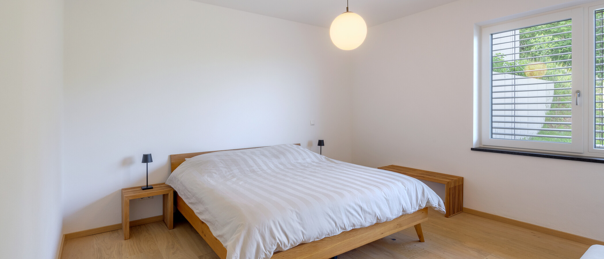 Wohnung Wörthsee 01 1. Schlafzimmer 14878