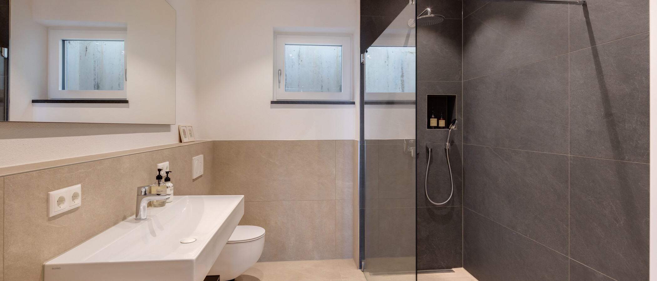 Wohnung Wörthsee 01 1. Badezimmer 14878