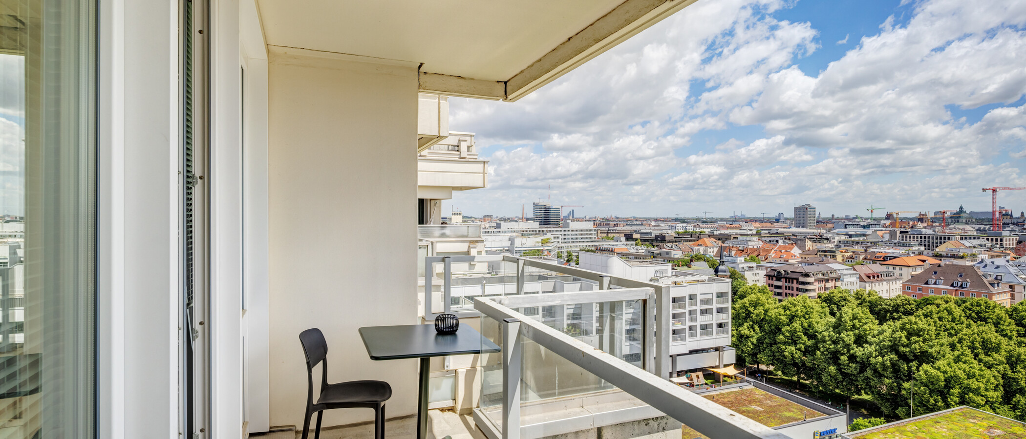 Wohnung München Schwanthalerhöhe 02 Balkon 14881