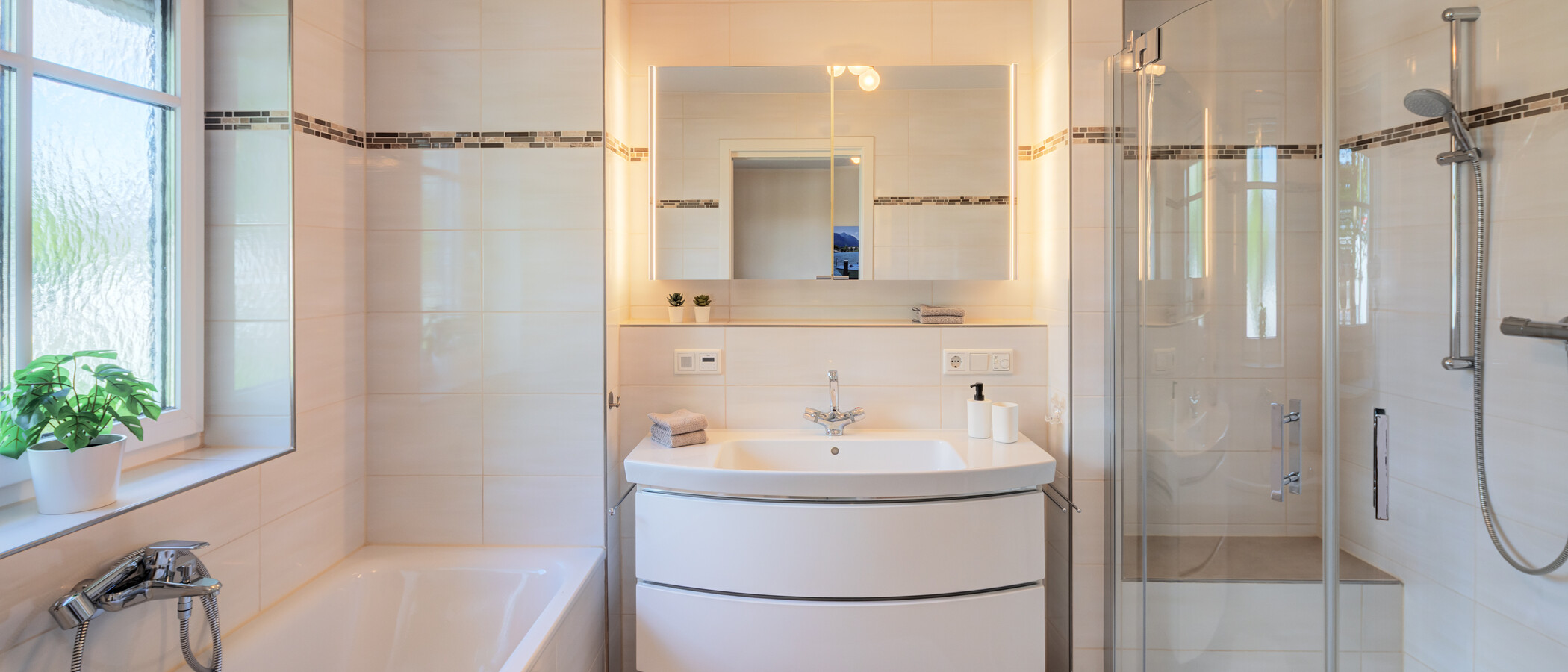 Wohnung München Moosach 02 Badezimmer 14883