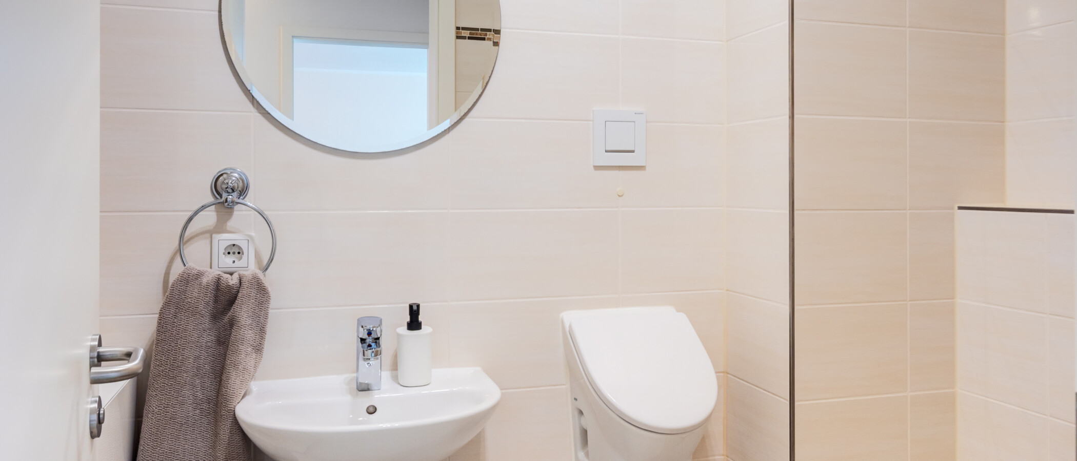 Wohnung München Moosach 01 Gäste-WC 14883