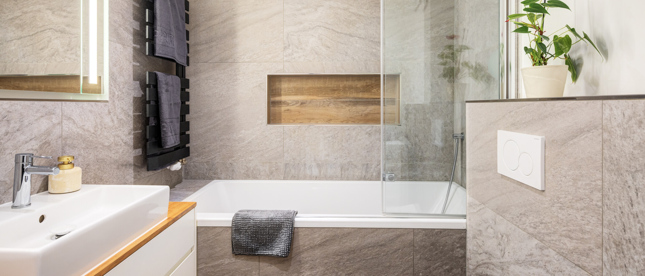 Wohnung München Solln 01 Badezimmer 14884