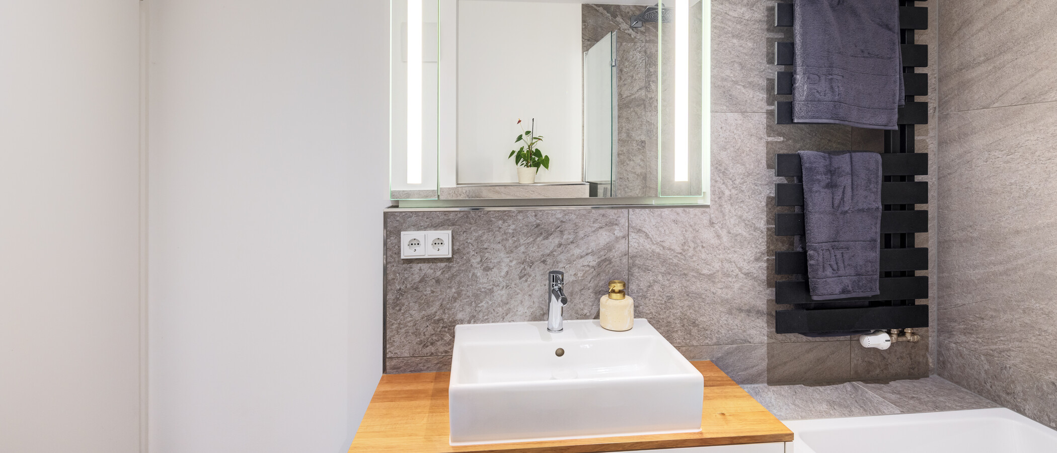 Wohnung München Solln 02 Badezimmer 14884