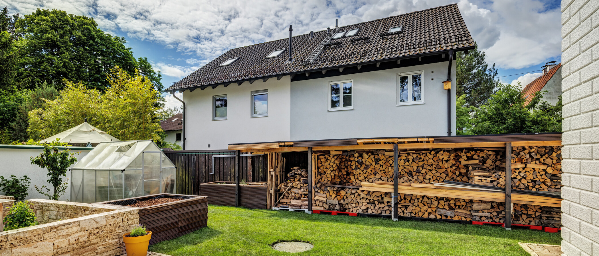 Bungalow Ottobrunn 03 Garten 14886