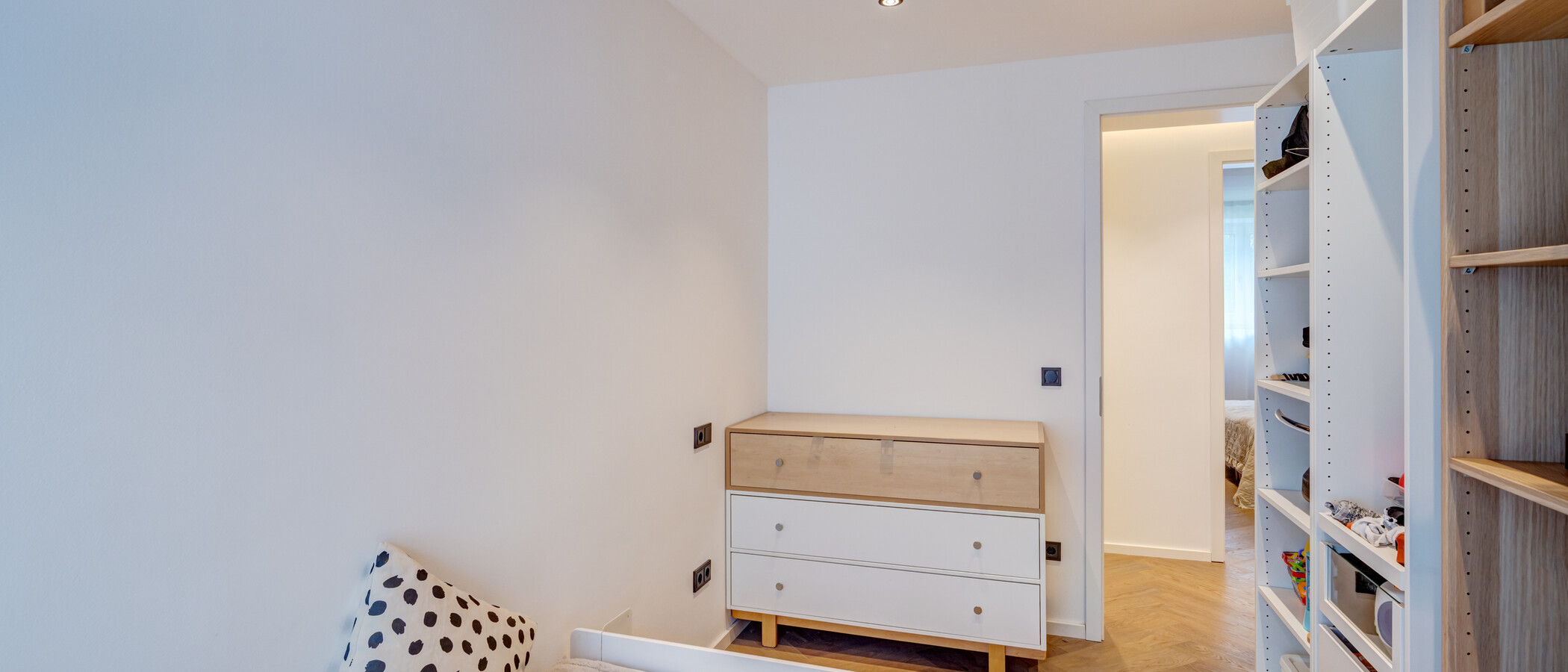 Bungalow Ottobrunn 02 1. Kinderzimmer 14886