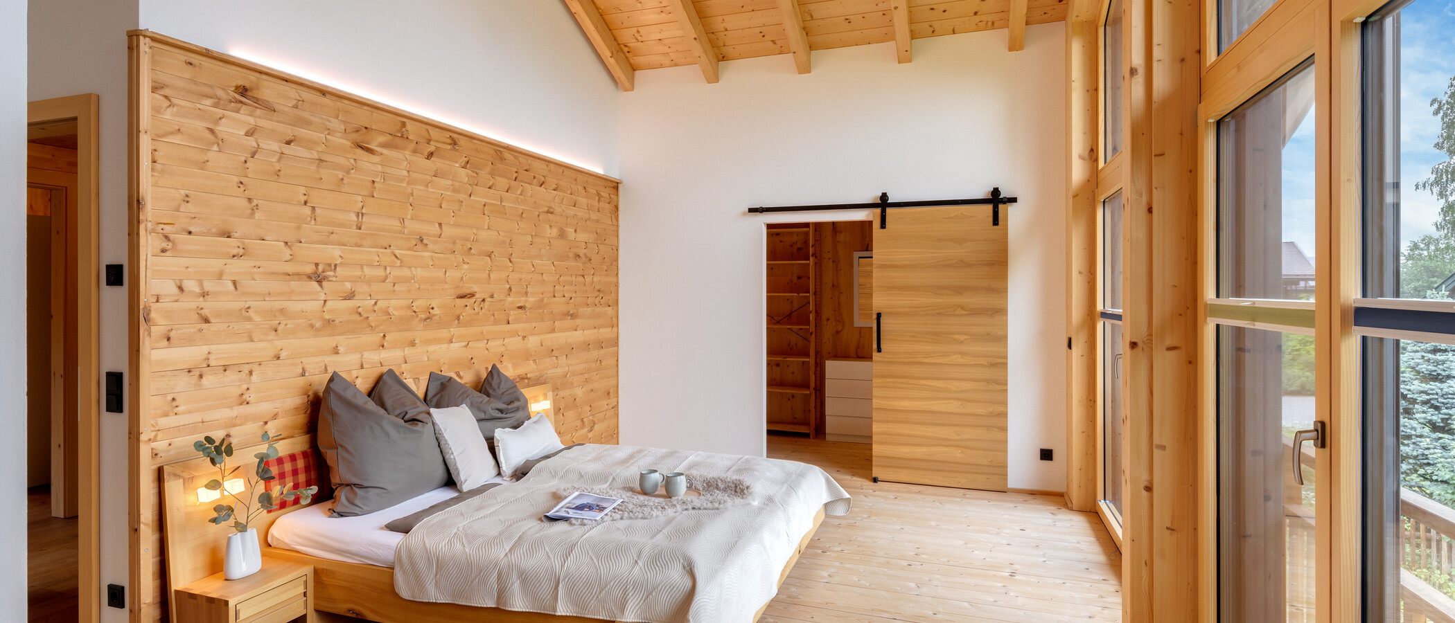 Einfamilienhaus Miesbach 01 1. Schlafzimmer 14887