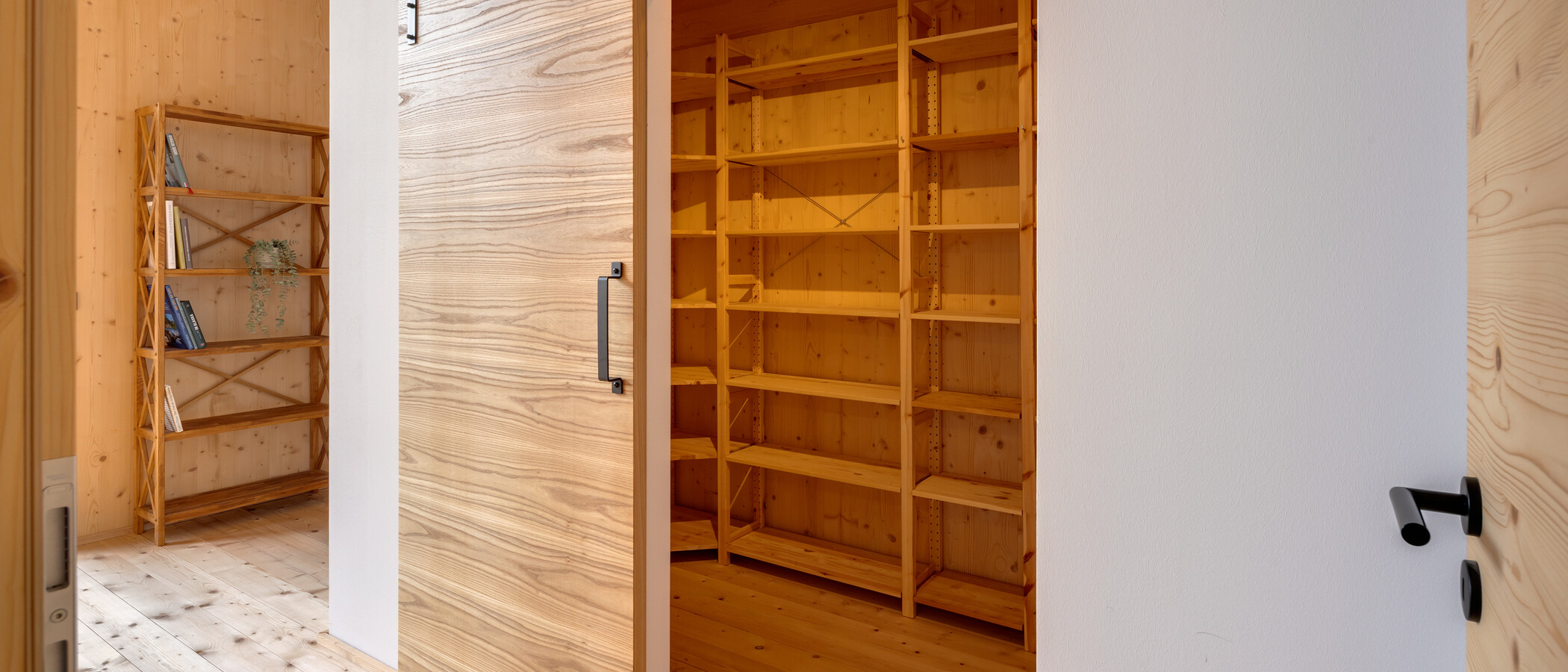 Einfamilienhaus Miesbach 05 1. Schlafzimmer 14887