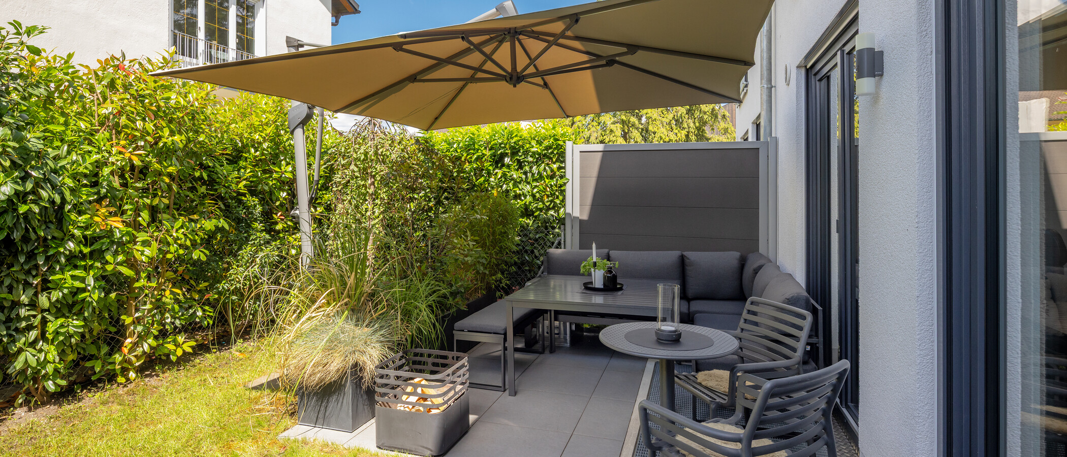 Reihenmittelhaus München Untermenzing 01 Terrasse 14892