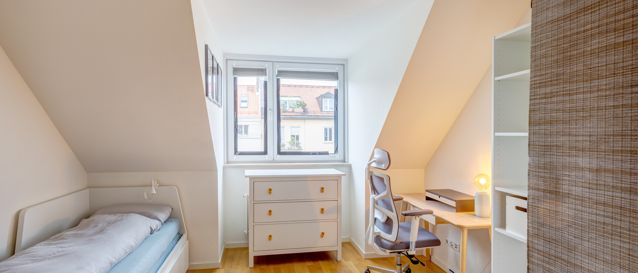 Maisonettewohnung München Schwabing 01 Kinderzimmer 14908