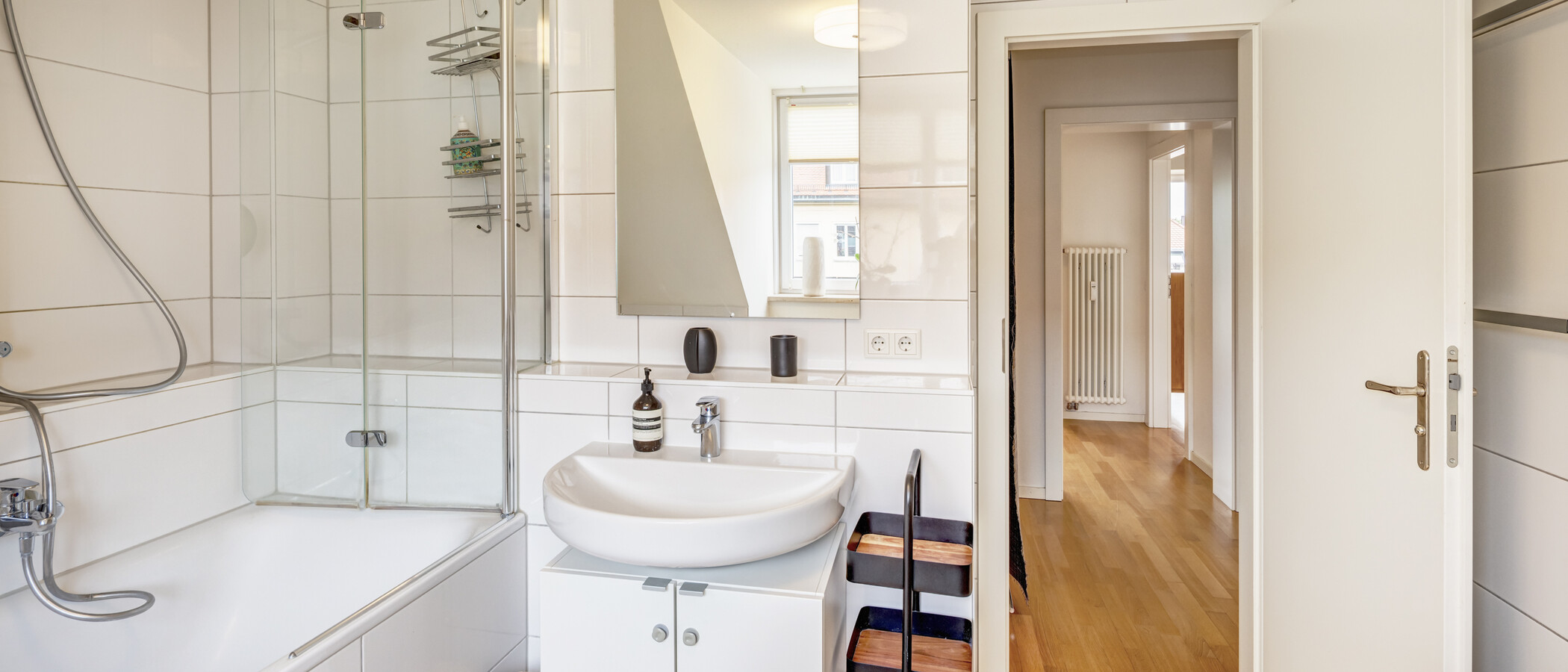 Maisonettewohnung München Schwabing 01 Badezimmer 14908
