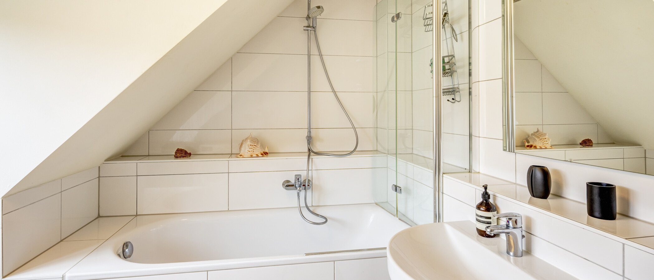 Maisonettewohnung München Schwabing 02 Badezimmer 14908