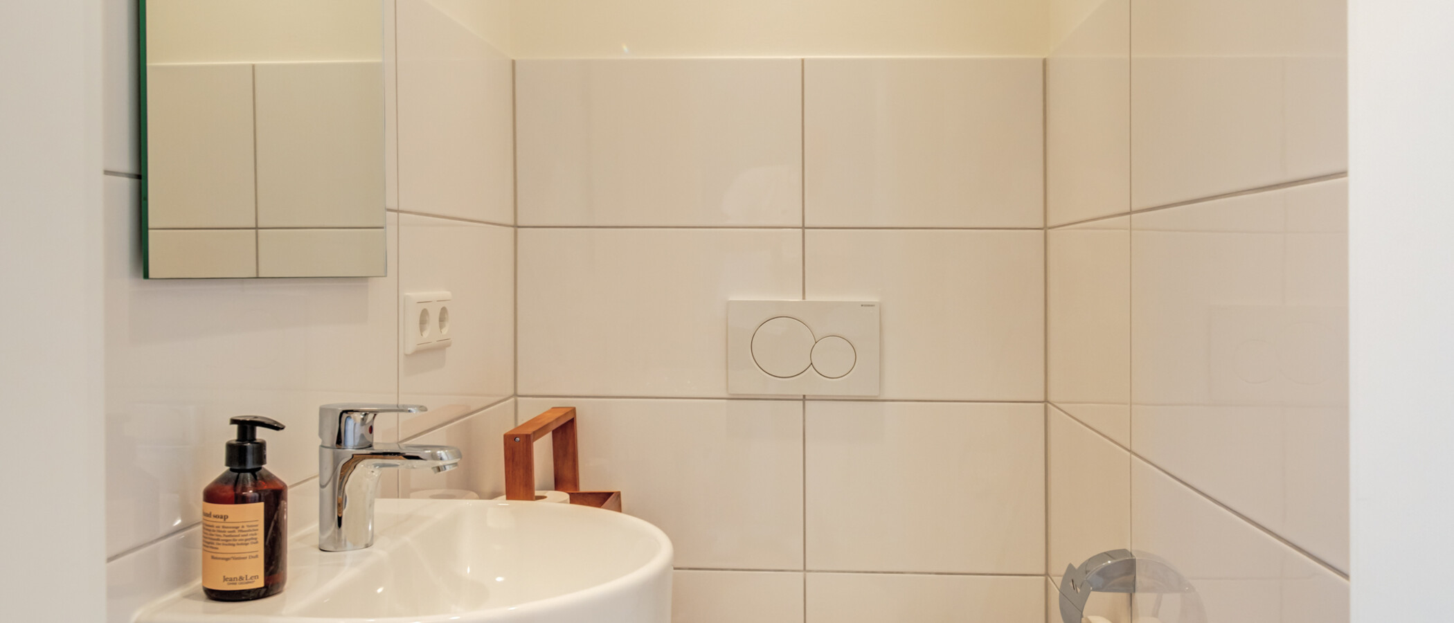 Maisonettewohnung München Schwabing 01 Gäste-WC 14908