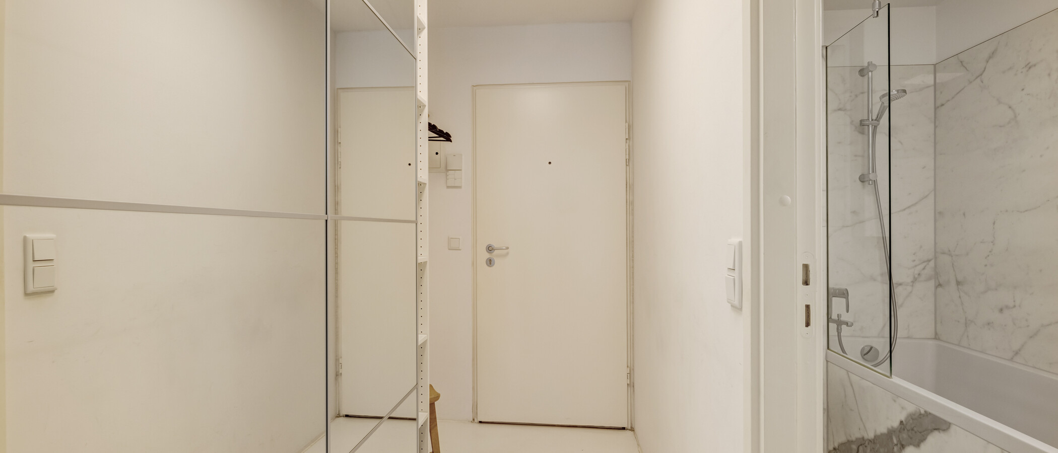 Wohnung München Maxvorstadt - Universitätsviertel 03 Flur/Gang 14910