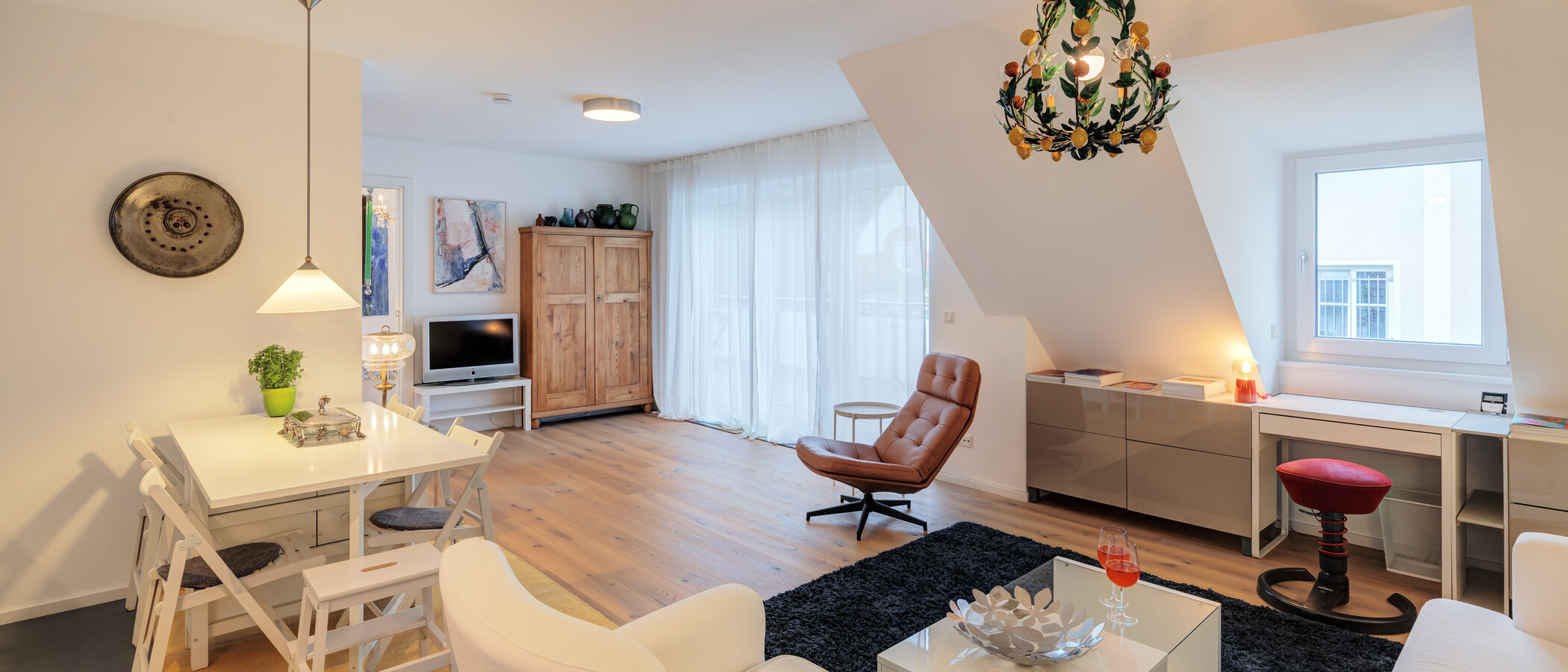 Dachgeschosswohnung München Allach 02 Wohnbereich 14913