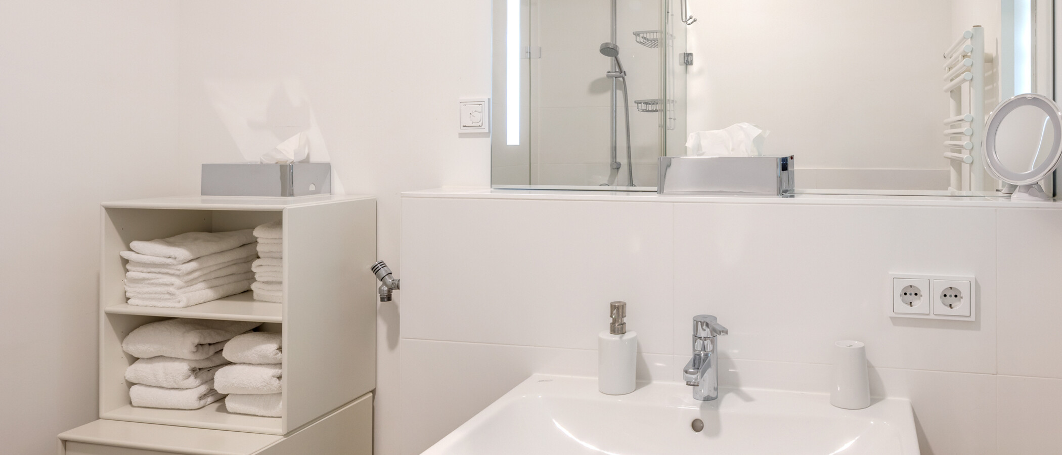 Dachterrassenwohnung München Menterschwaige 01 2. Badezimmer 14914