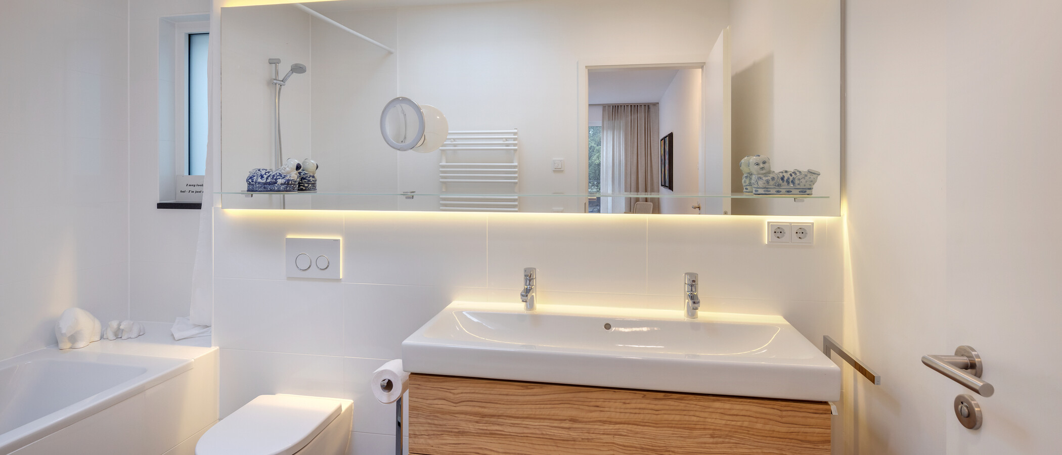 Dachterrassenwohnung München Menterschwaige 01 1. Badezimmer 14914