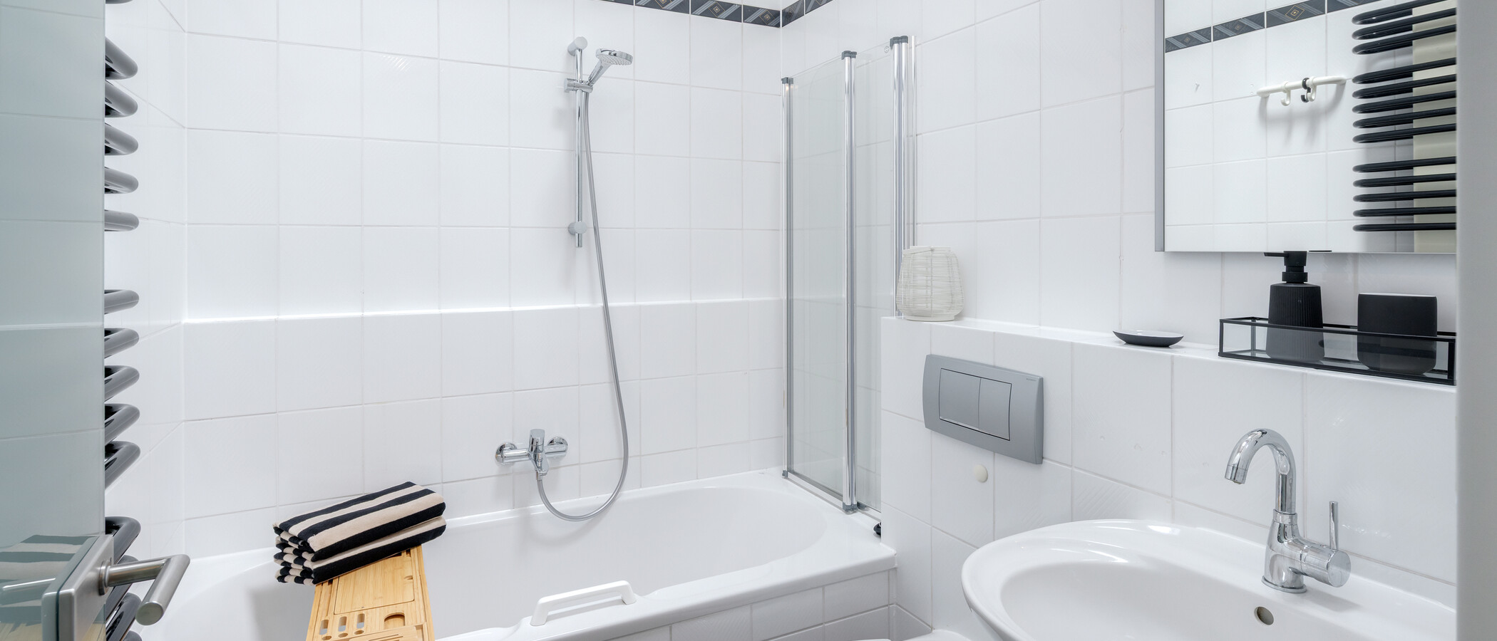 Dachgeschosswohnung München Solln 01 Badezimmer 14919