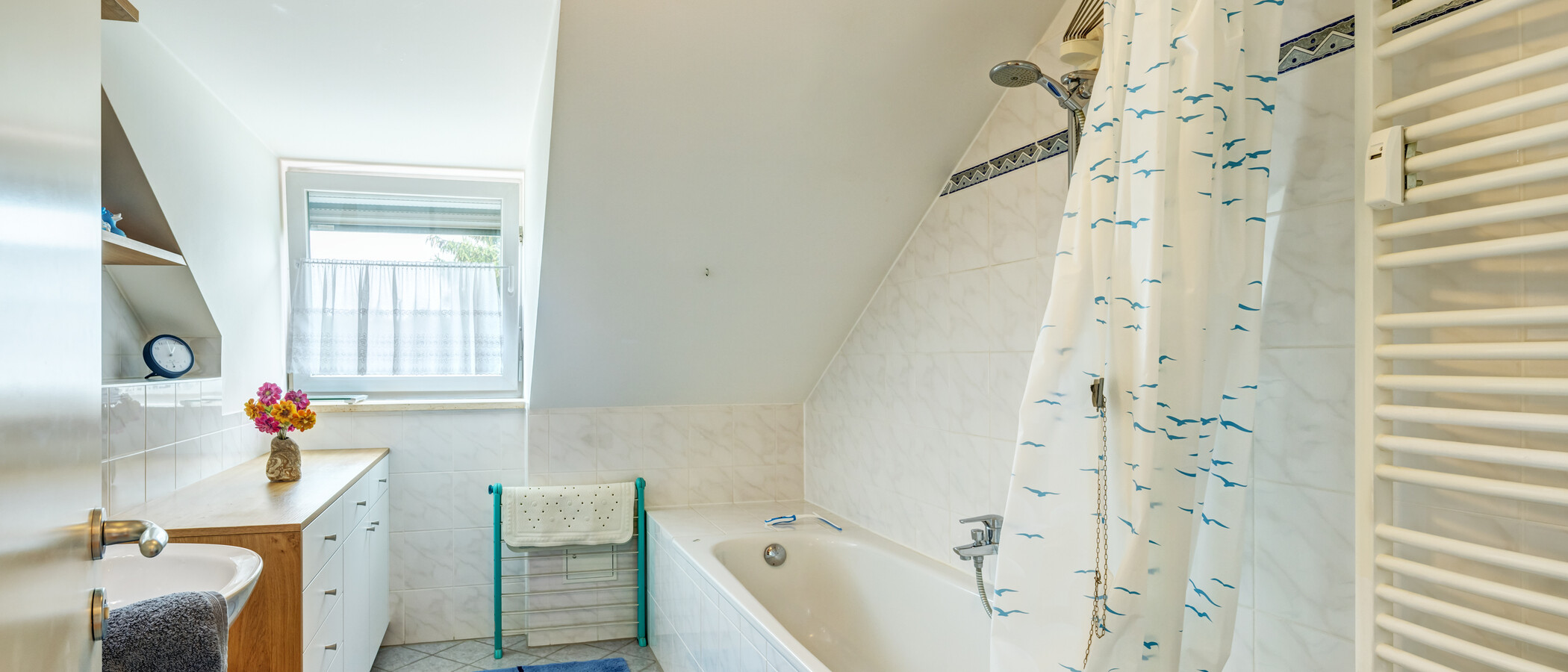 Dachgeschosswohnung München Obergiesing 01 Badezimmer 14920