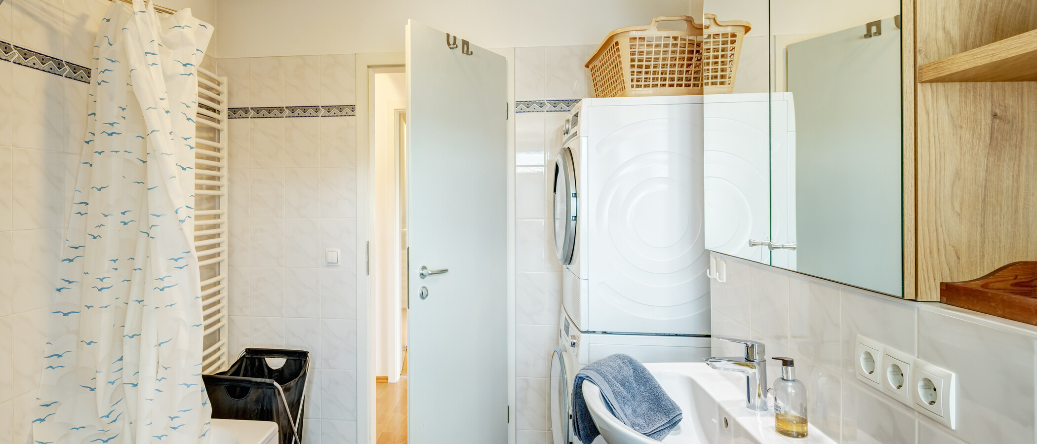 Dachgeschosswohnung München Obergiesing 02 Badezimmer 14920
