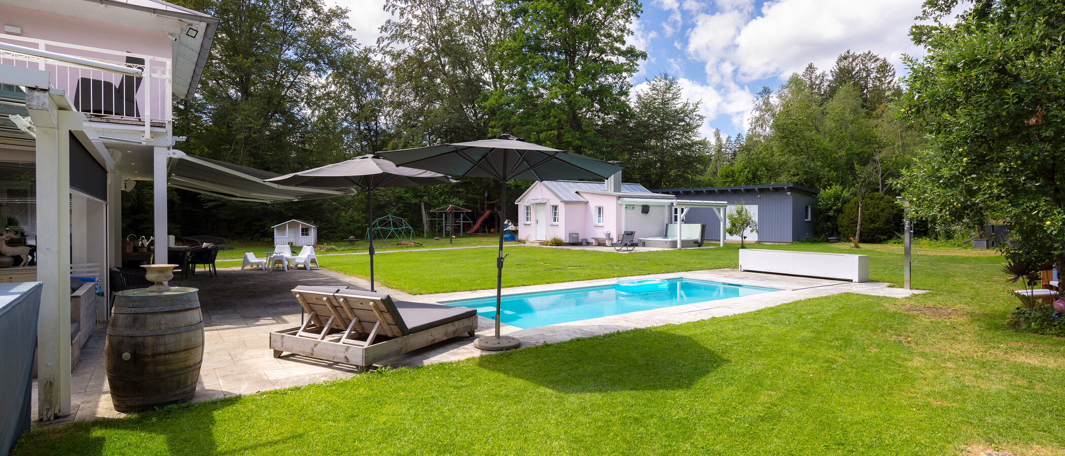 Villa Oberhaching 02 Pool 14925