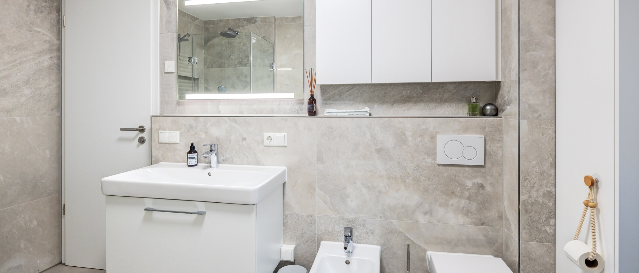 Wohnung München Waldtrudering 04 1. Badezimmer 14926